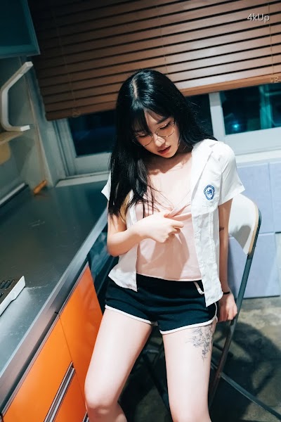 [Loozy] Sonson (손손) Reading Room + S.ver