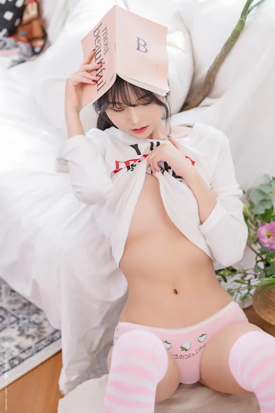 SAINT Photolife – Yuna (유나) Vol.41 XXIII