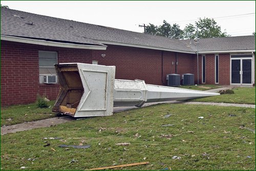 Ужасающие последствия торнадо в Оклахоме