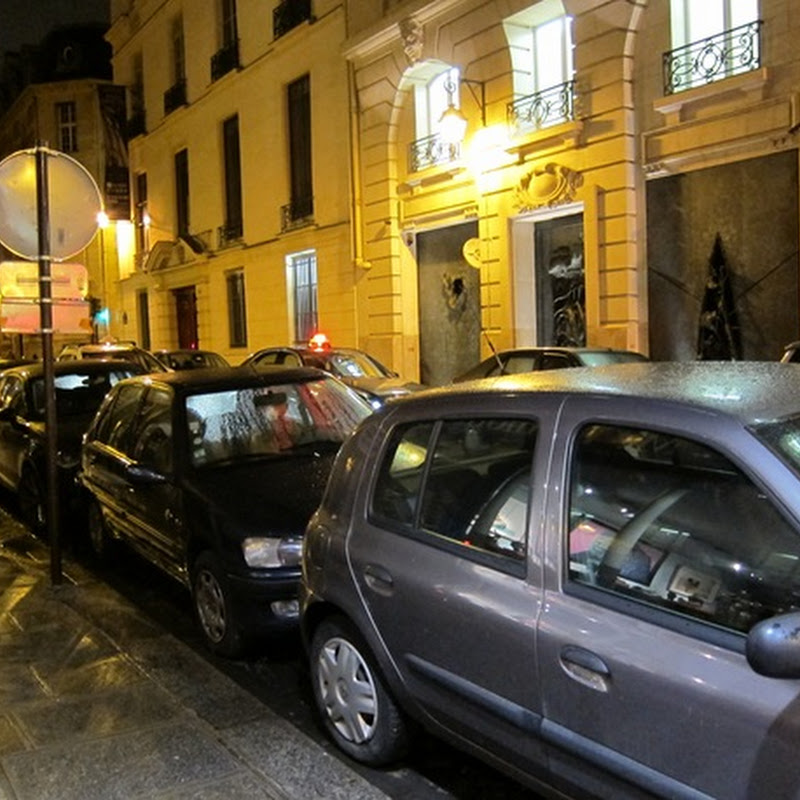 Parking in Paris – How do the French do it?