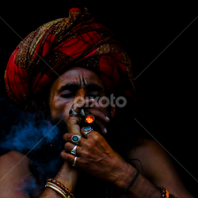 Sadho Re by Avik Mondal - People Street & Candids