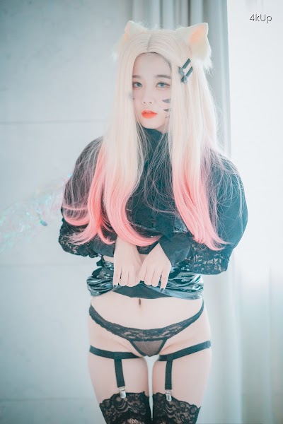 DJAWA Photo – Zia (지아) [LoL] Ahri The Baddest