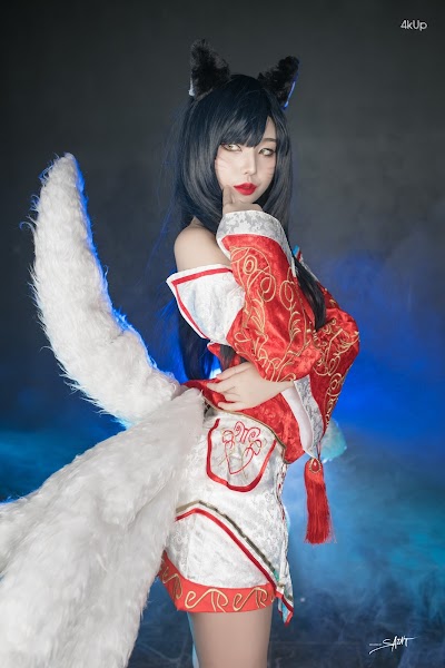 SAINT Photolife – Yuna & Ahri