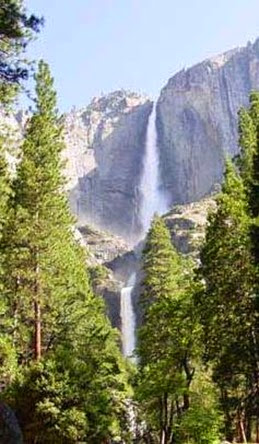 Yosemite_Falls_02_017L
