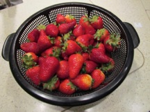 Strawberries-4-2012-03-29-19-58.jpg