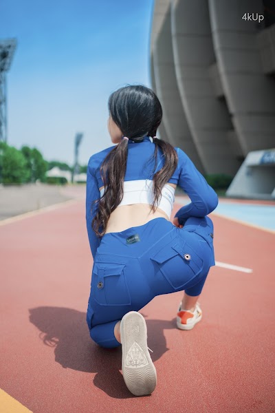 DJAWA Photo – Zzyuri (쮸리) Loose and Tight Refreshing Blue