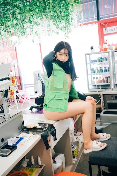 [Loozy] Sonson (손손) First Nipple Alba (+S.Ver)