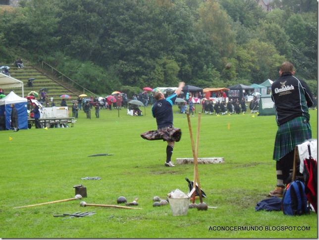 Pitlochry. Higthland games-P9109923
