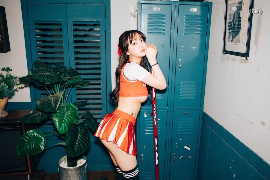 [Loozy] Son Ye-Eun (손예은) CHEER UP