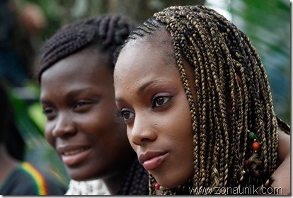 [impressiveattractivefunnylookingweirdeyecatchercooluniquehairstylescontestColombia5_thumb%255B3%255D.jpg]