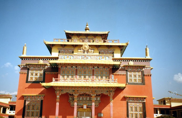 Obiectice turistice Nepal: templu tibetan.jpg
