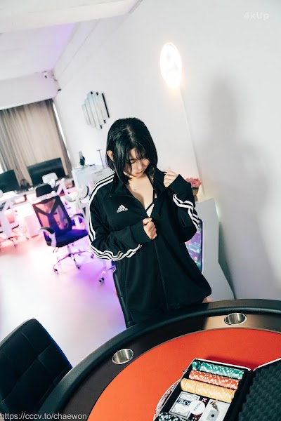 [Loozy] Zia (지아) PC Room With SP (Part A)