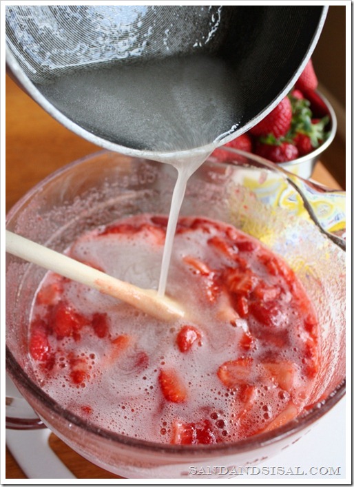 Stir in boiling fruit pectin, how to make strawberry jam