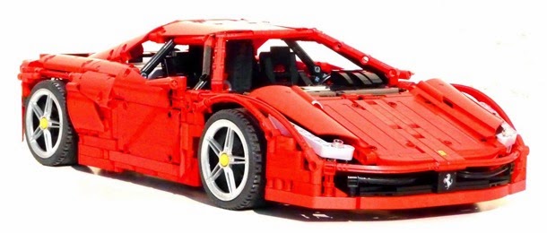 Ferrari apanhando da Lego (4)