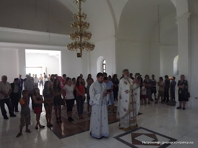 ПРОСЛАВЉЕНА ХРАМОВНА СЛАВА ПРЕСВЕТЕ ТРОЈИЦЕ У ВРАКИ   И ПРОМОВИСАНА КЊИГА О ЈЕЛЕНИ ЛАЗАРЕВОЈ БАЛШИЋ НА ДАН СРПСКЕ КУЛТУРЕ  У СКАДРУ