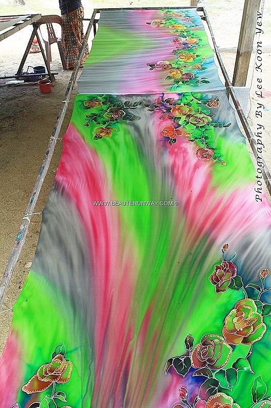 [Batik-Painting-Kelantan-Kota-B3.jpg]