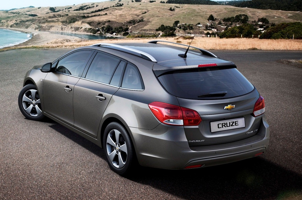 [ginebra2012chevroletcruzestationwagon01%255B2%255D.jpg]