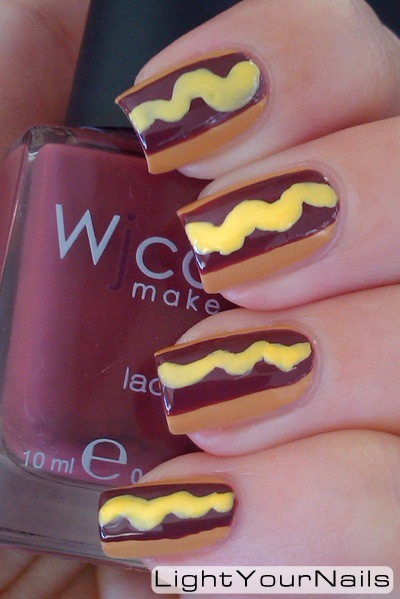 hot dogs nail art