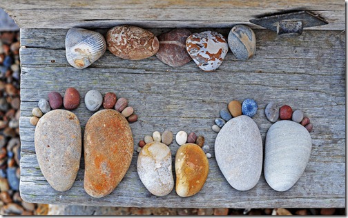 Stone_Footprints_by_Iain_Blake_1