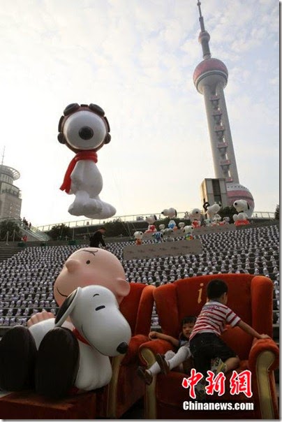 Snoopy at Pearl Square , IFC Mall, LuJiaZui, Shanghai 史努比。上海 05