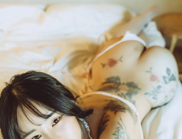 Jeon Bo-Yeon (전보연) T Pants