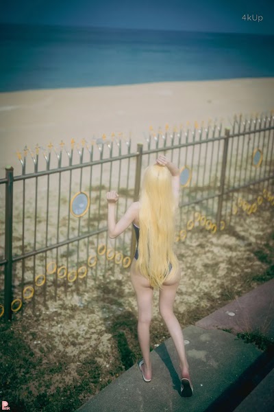 [PINK] Lee Ahrin Meet Me in The Summer