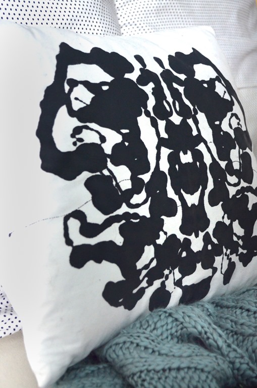 [DIY%2520Inkblot%2520Pillow%255B3%255D.jpg]