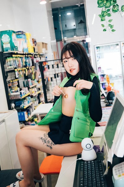 [Loozy] Sonson (손손) First Nipple Alba (+S.Ver)