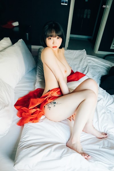 [Loozy] Doube Date Ye-Eun – Son Ye-Eun (손예은) Uncensored