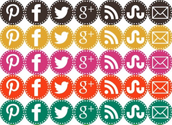 free social media buttons for your blog
