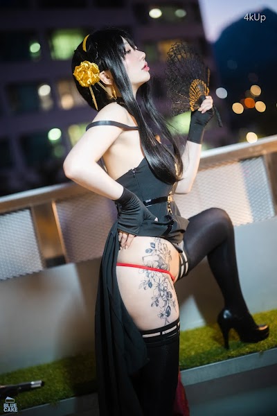 [BLUECAKE] Son Ye-Eun (손예은) Black Rose RED+