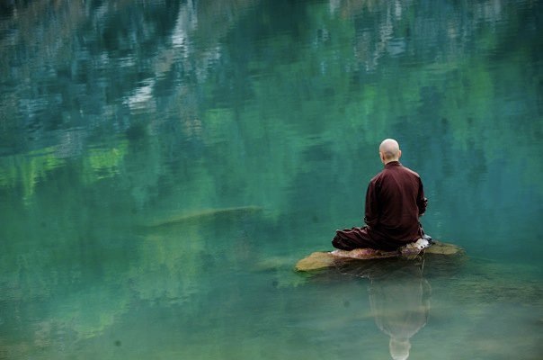 [monk-meditating-on-rock-in-lake%255B6%255D.jpg]