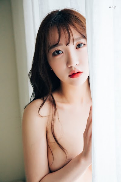 Loozy Maximum Vol.2 – Son Ye-Eun (손예은)