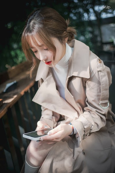 DJAWA Photo – Son Ye-Eun (손예은) A Snap of Intimacy
