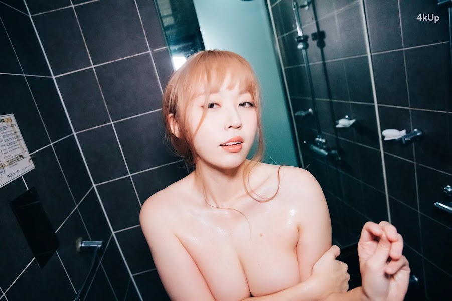 [Loozy] Mozzi (모찌) Soapland