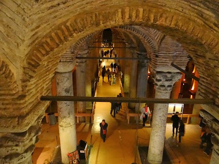 Obiective turistice Istanbul: Bazilia Cisternei 