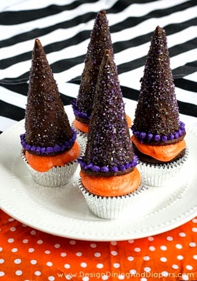 Witch-Hat-Cupcakes-via-@tarynatddd