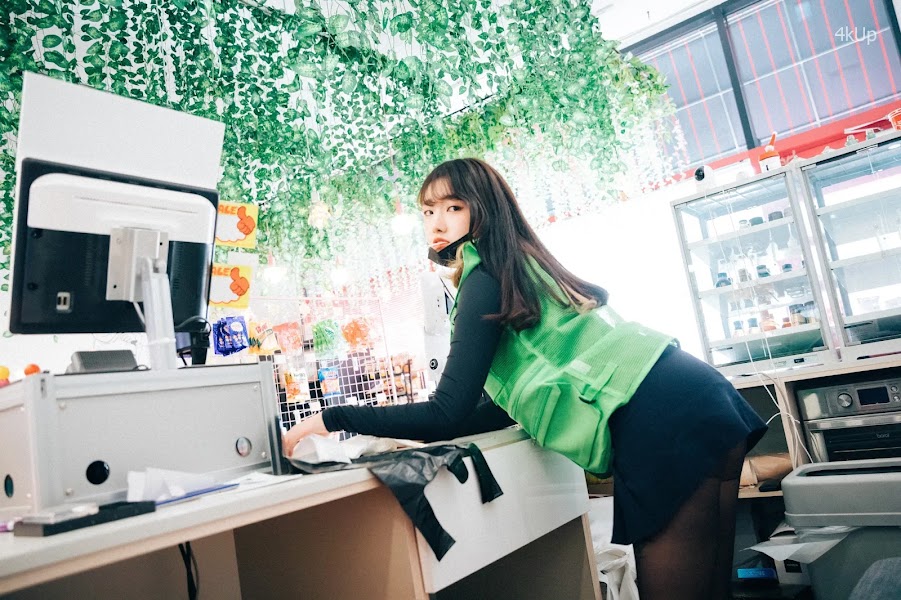 [Loozy] Sonson (손손) First Nipple Alba (+S.Ver)
