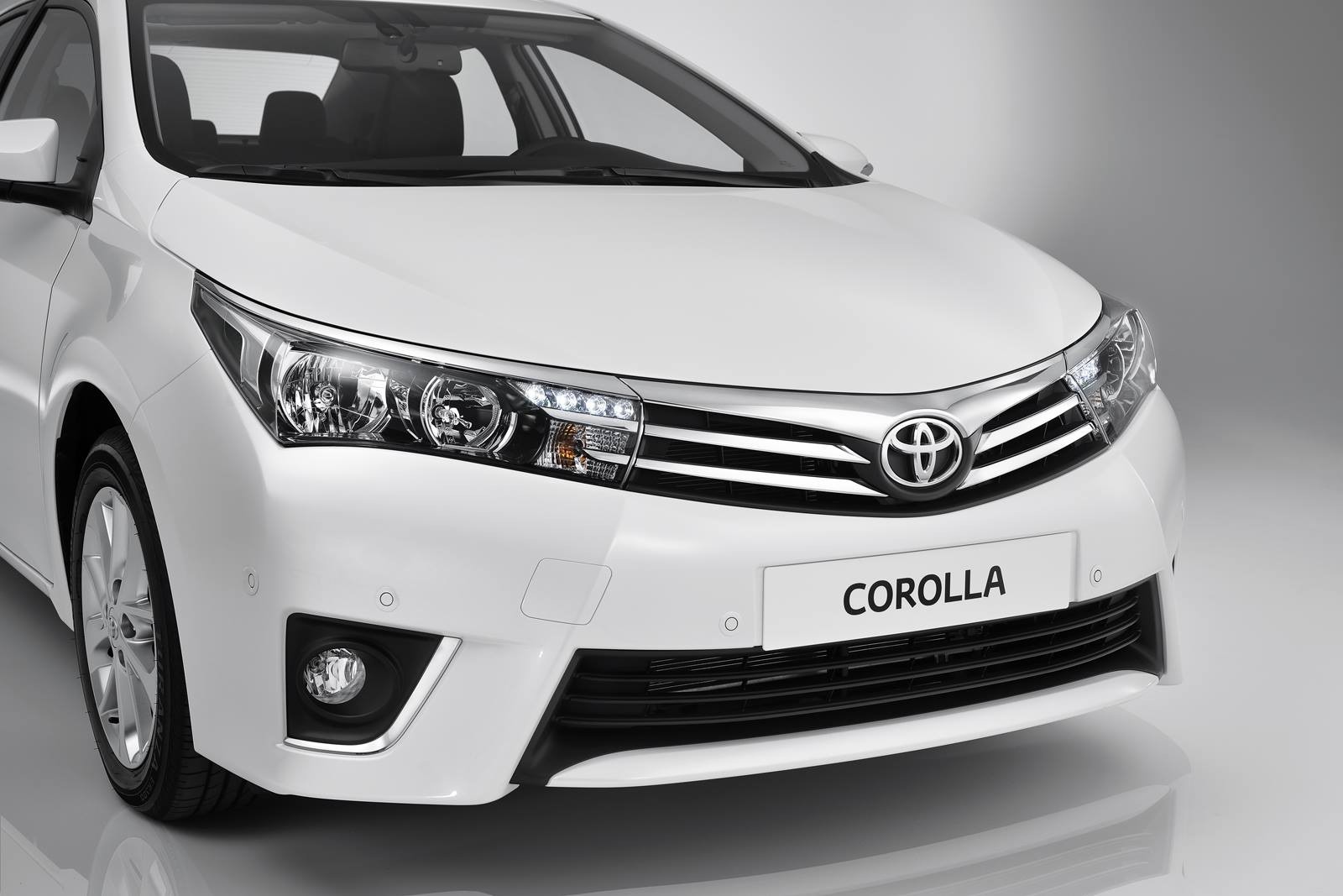[New-Toyota-Corolla-EU-19%255B3%255D%255B3%255D.jpg]