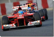 Alonso e Vettel nei test di Barcellona 2012