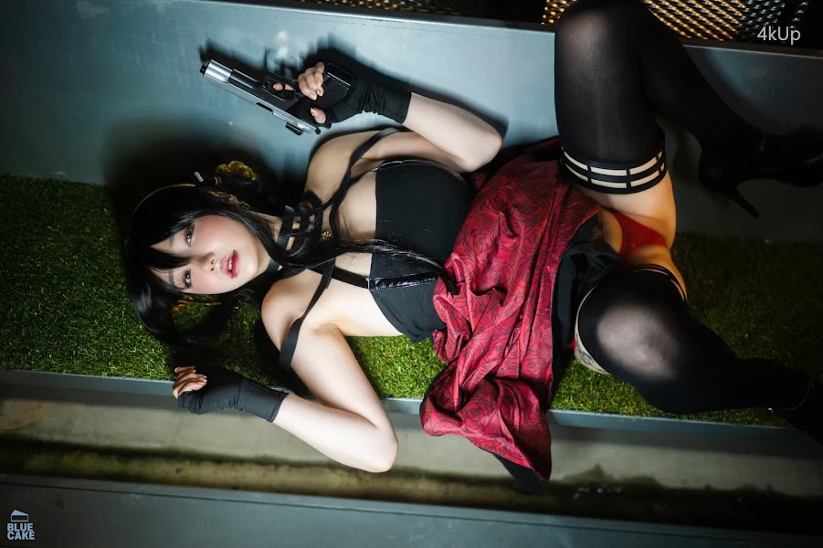 [BLUECAKE] Son Ye-Eun (손예은) Black Rose RED+