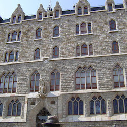 18.- Gaudí. Palacio de los Botines