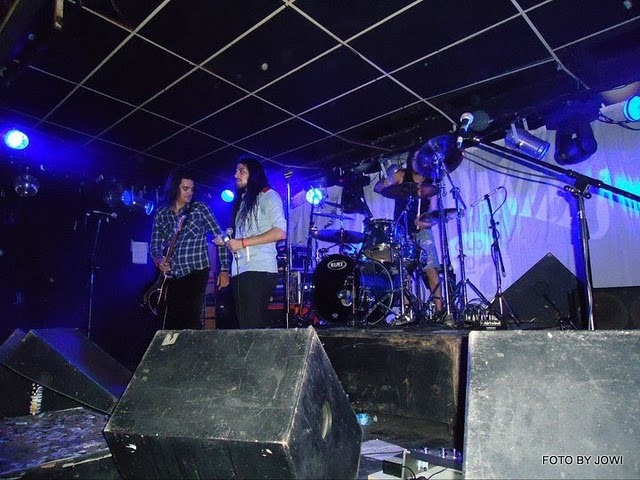 [By%2520Sole%252022%255B2%255D.jpg]