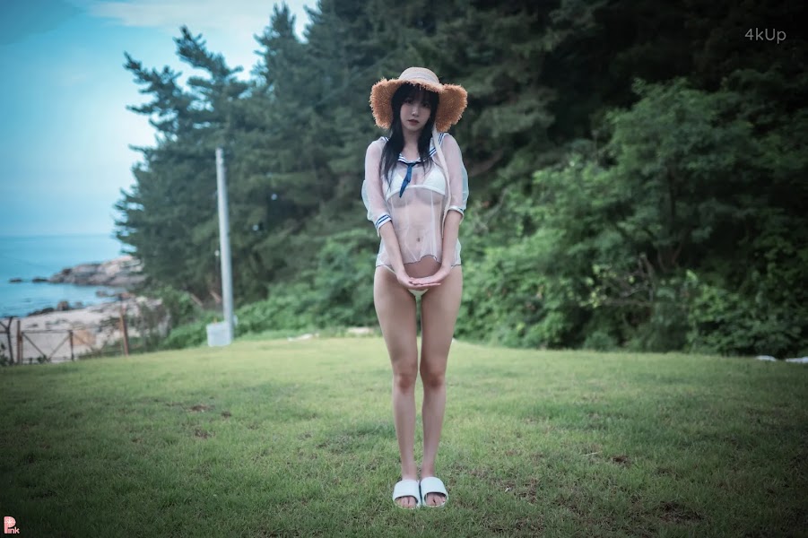 [PINK] Lee Ahrin Bikini Day