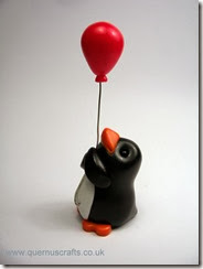 Balloon Penguin red (5)