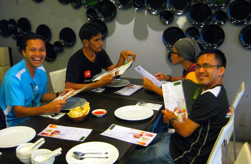 [IMG_41706.jpg]