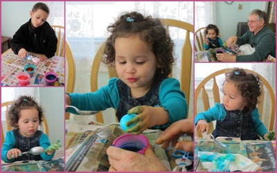 Egg coloring1