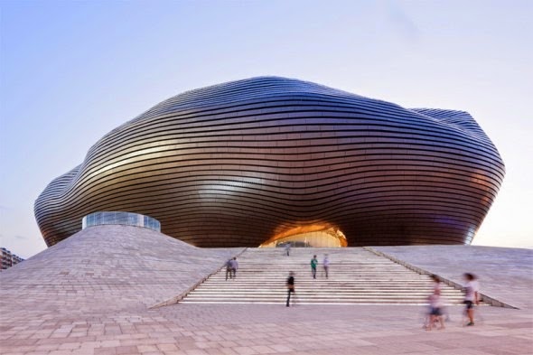 ordos_museum__mad_architects_01-590x393