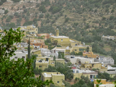 Obiective turistice Iordania: Satul Ajloun