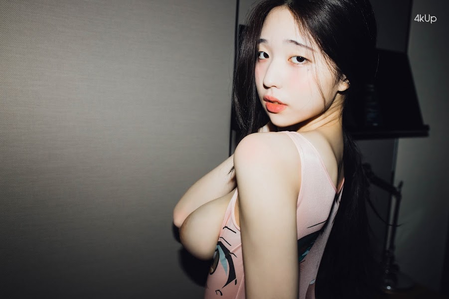 Yeon Woo – Only you Vol.1 & Moon Night Snap uncensored